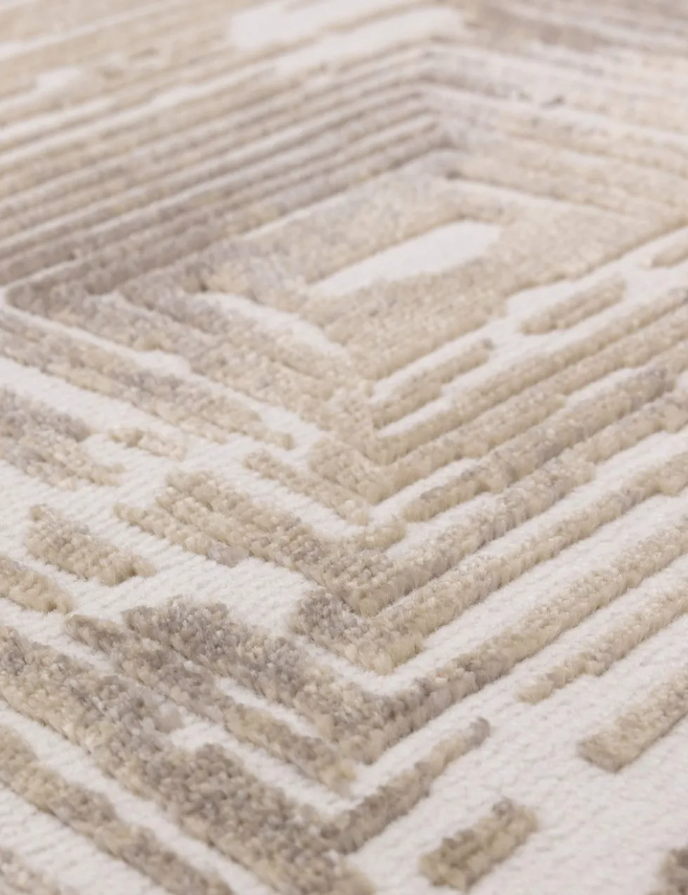 Kuza Portrait Woven Rug