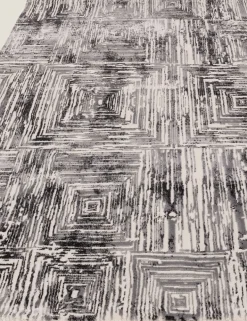 Kuza Portrait Woven Rug