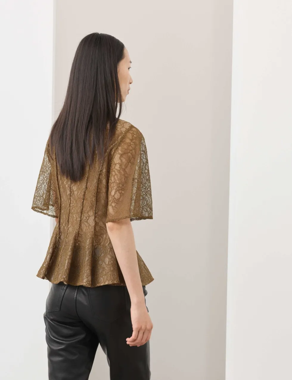 Lace Collared Waisted Shirt