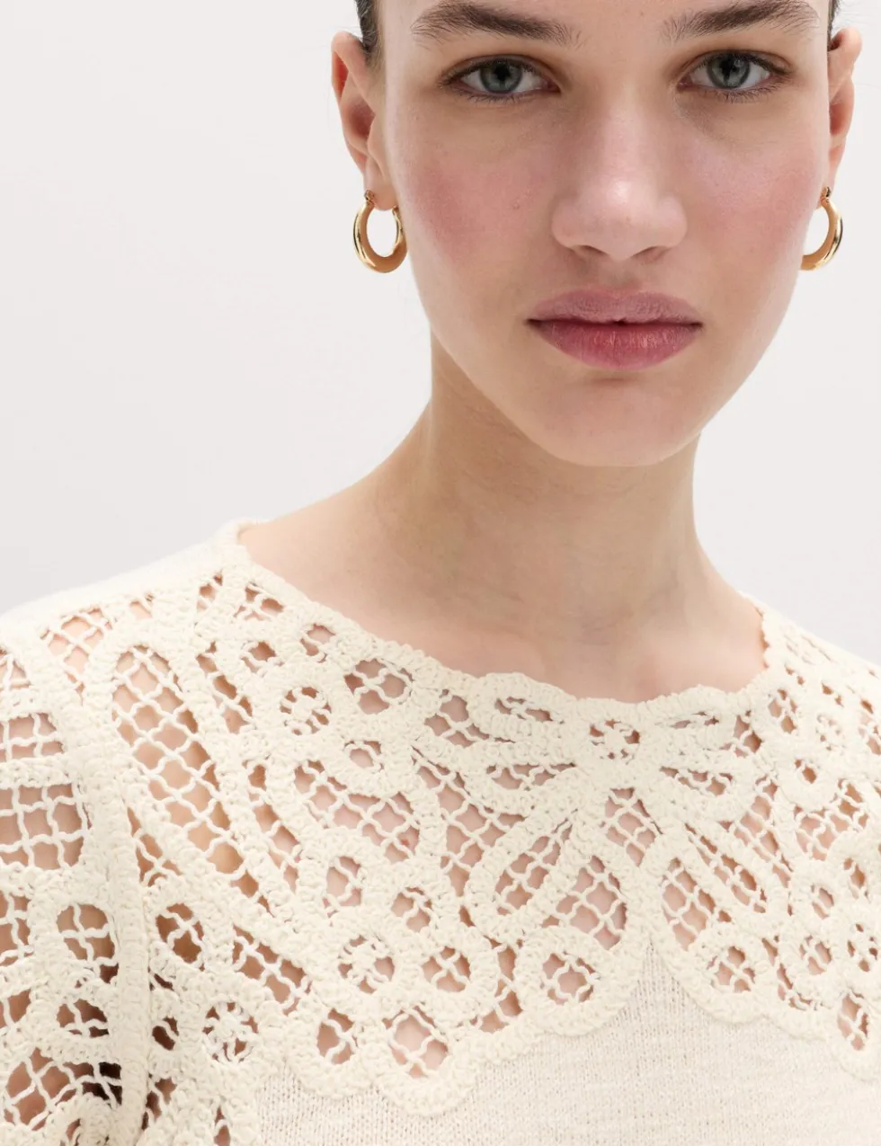 Lace Detail Knitted Top With Cotton