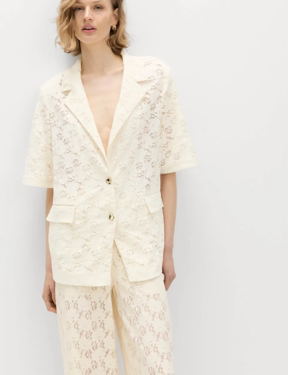 Lace Short Sleeve Jacket
