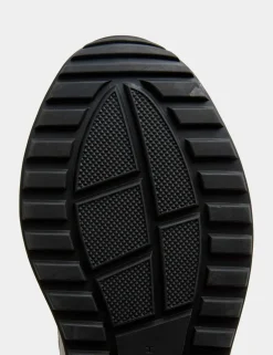 Lace Up Mesh Runner Trainers