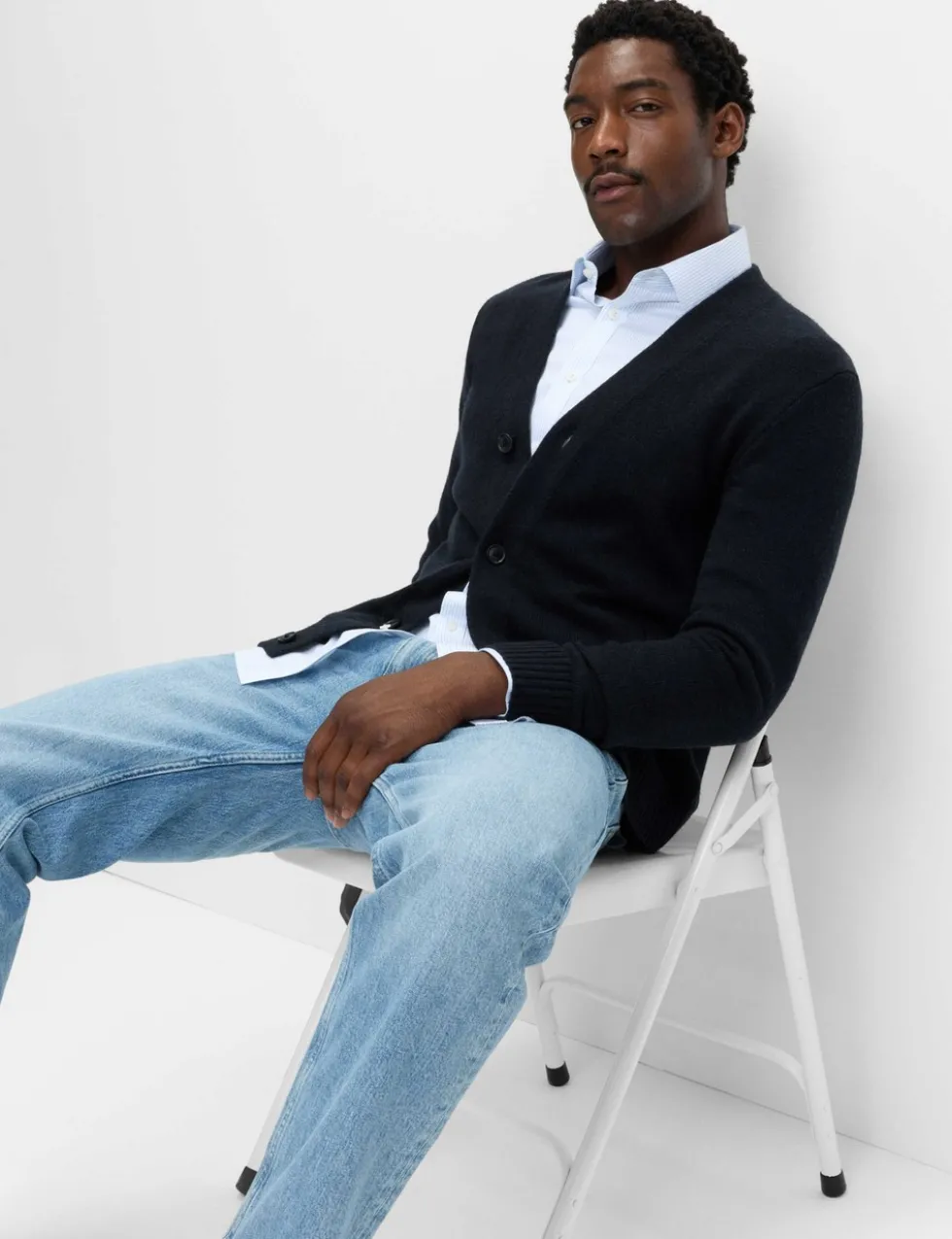 Lambswool Blend V-Neck Cardigan