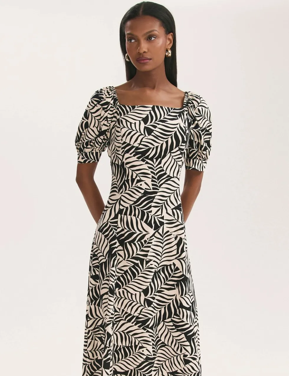 Leaf Print Square Neck Midi Tea Dress