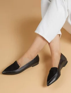 Leather Slip On Flat Pointed Pumps