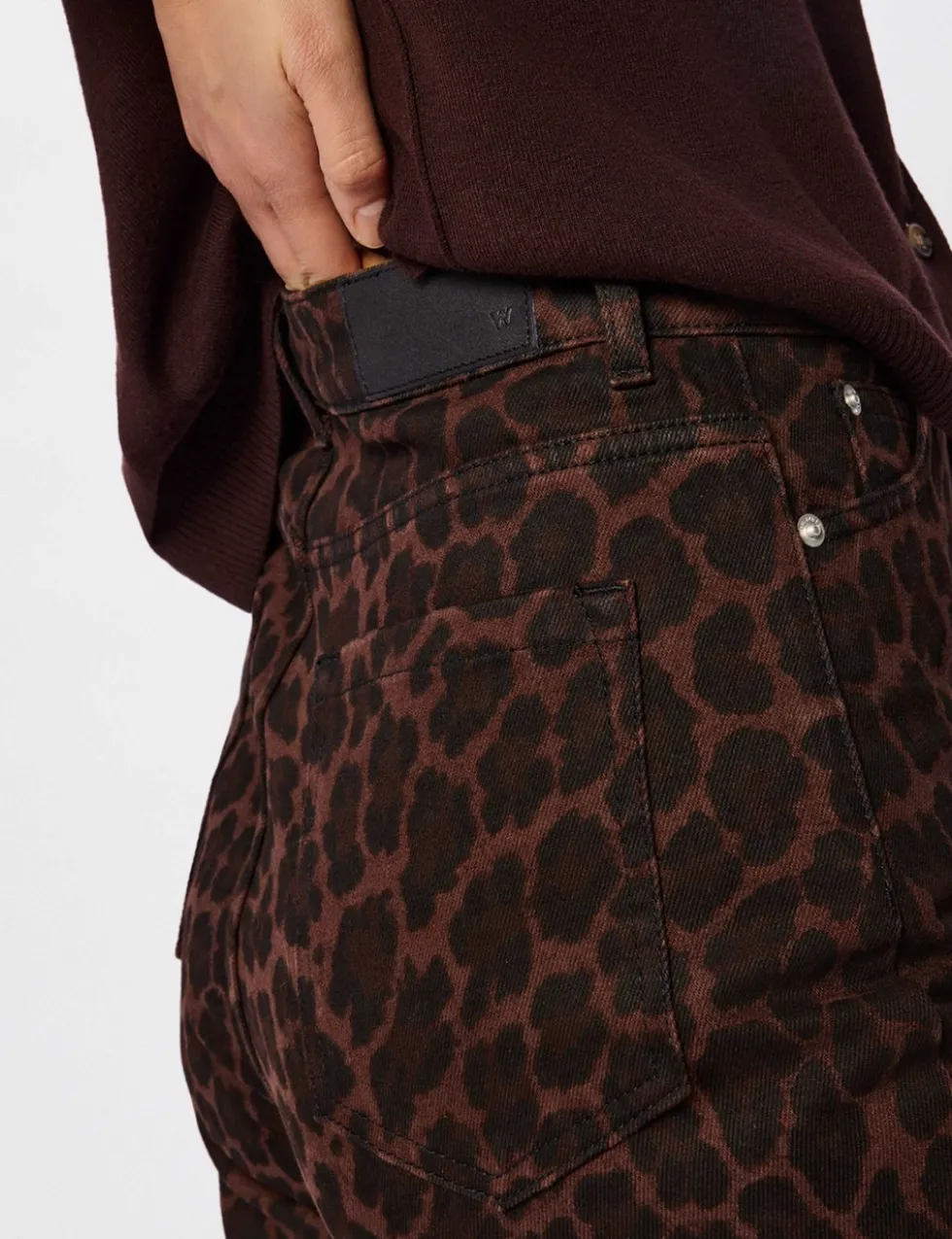 Leopard Print Barrel Cropped Jeans