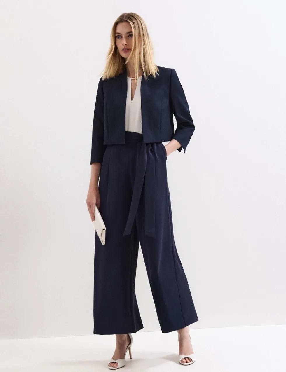 Lightweight Short Jacket