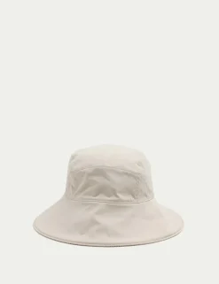Lightweight Wide Brim Bucket Hat