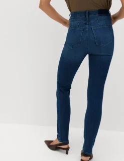 Lily Magic Shaping High Waisted Jeans