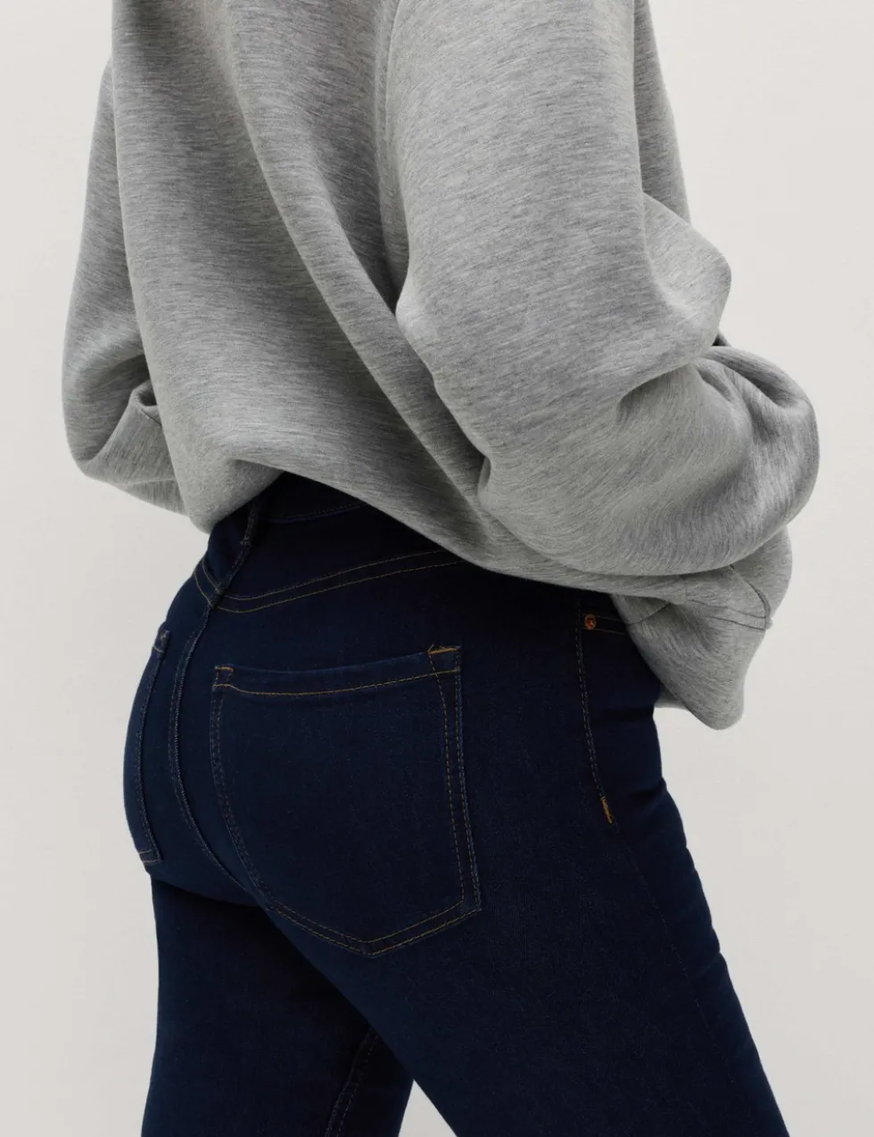 Lily Slim Fit Jeans