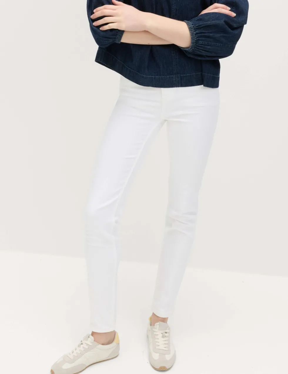 Lily Slim Fit Jeans