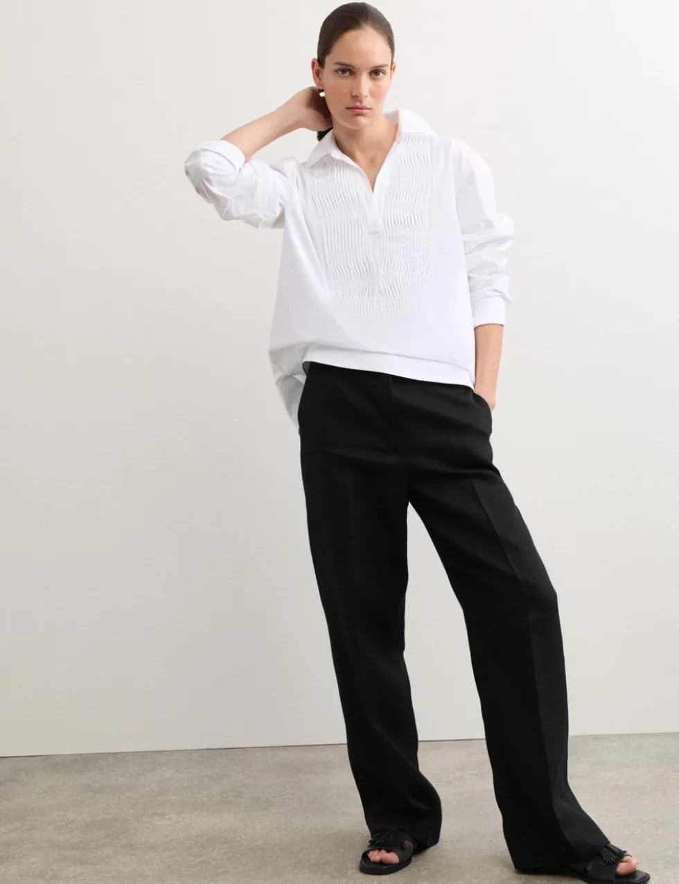 Linen Adjustable Waist Straight Leg Trousers