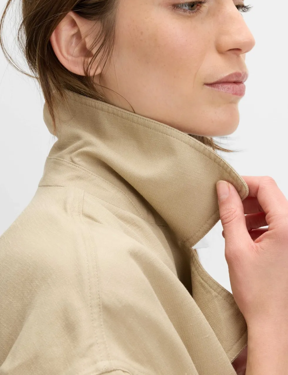 Linen Blend Belted Cropped Jacket