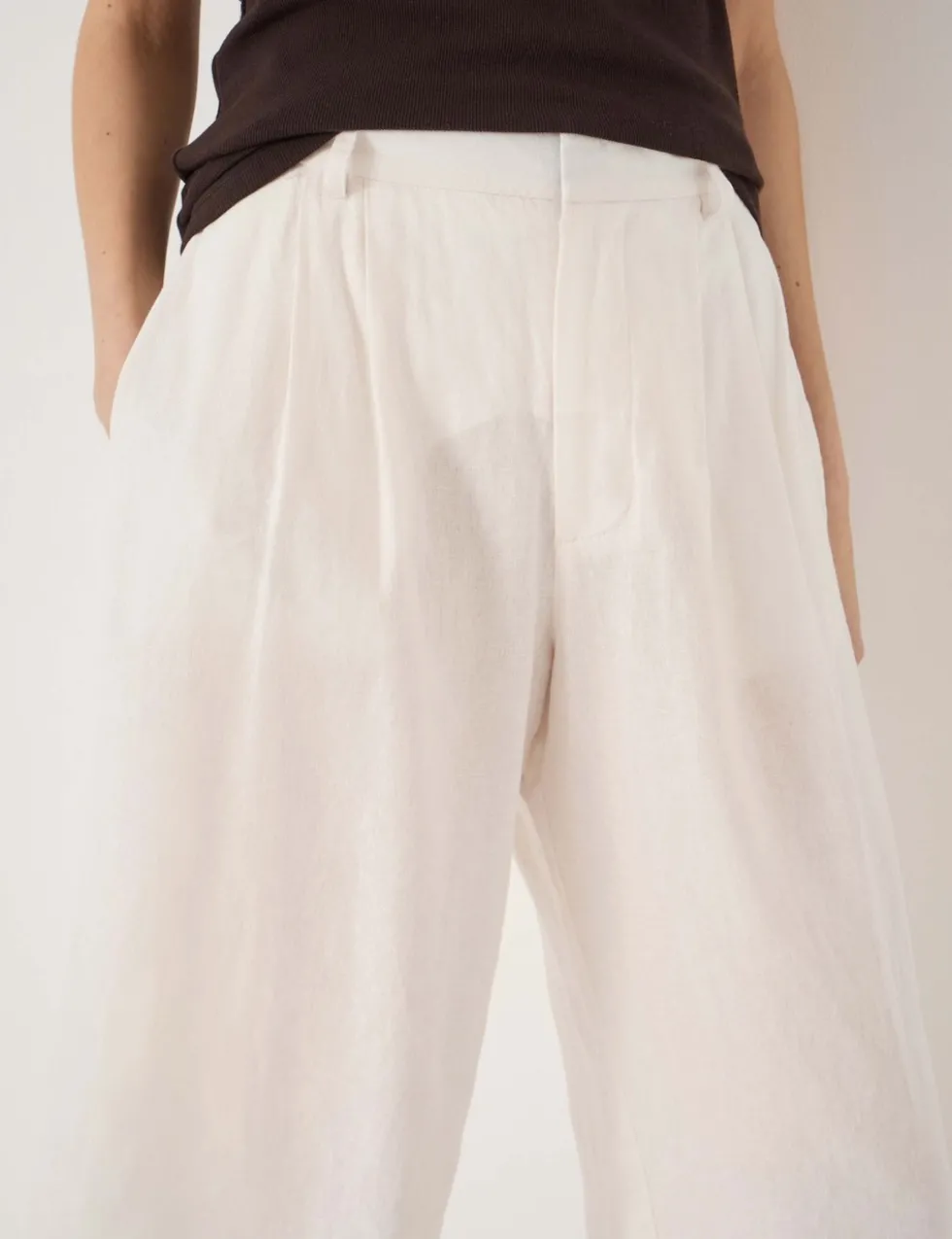 Linen Blend High Waisted Bermuda Shorts