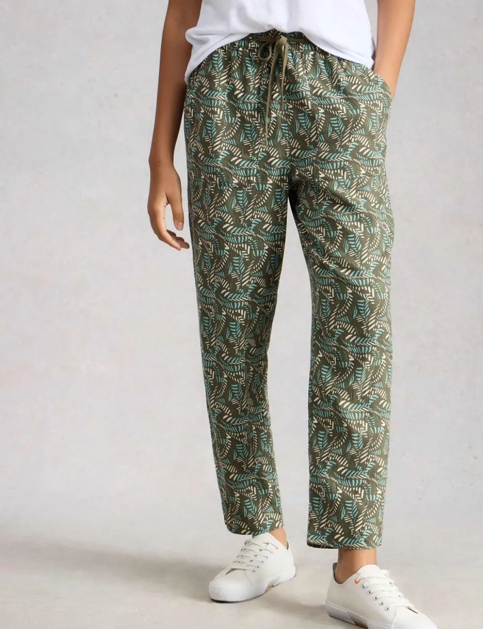 Linen Blend Leaf Print Tapered Trousers