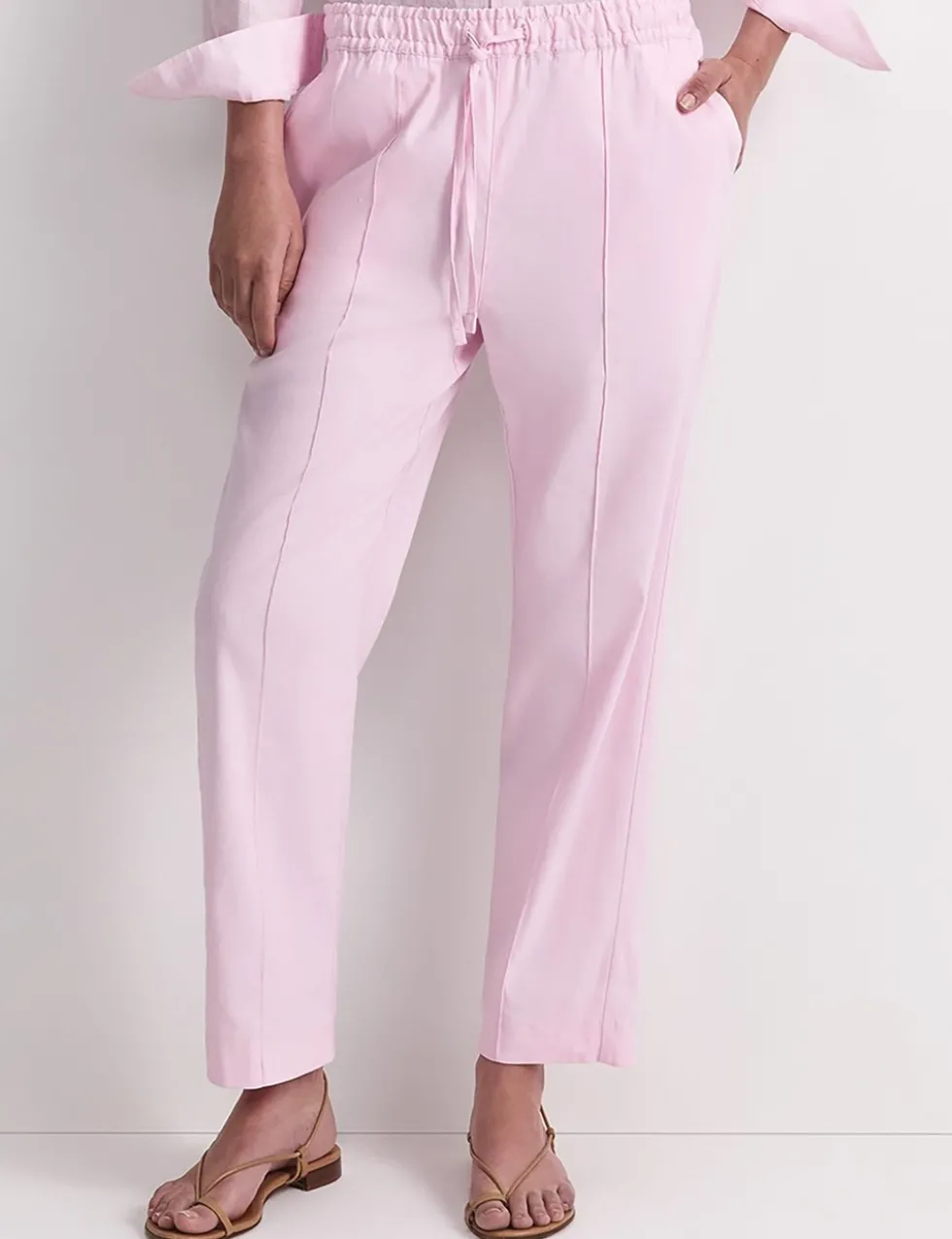 Linen Blend Relaxed Tapered Trousers