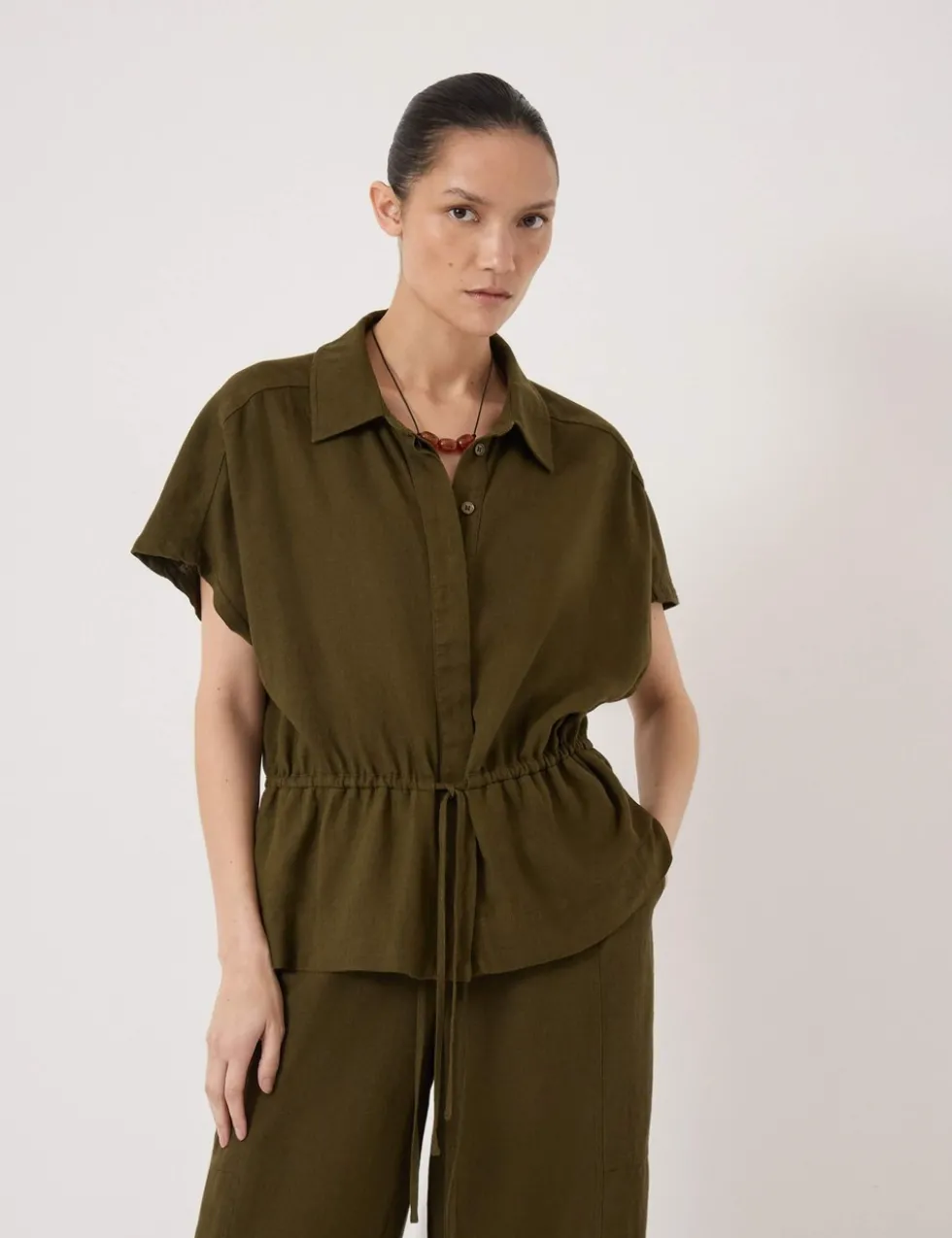 Linen Blend Short Sleeve Waisted Shirt