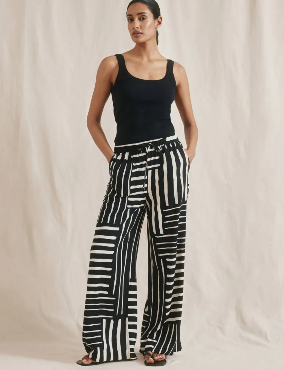 Linen Blend Striped Wide Leg Trousers
