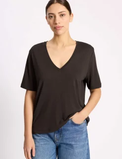 Linen Blend V-Neck T-Shirt