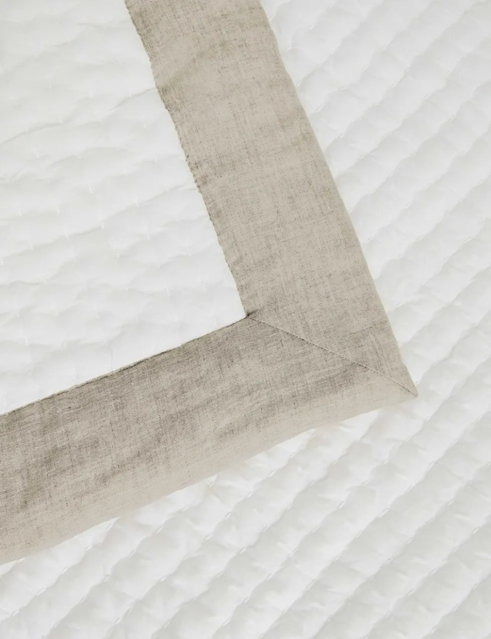 Linen Border Quilted Bedspread