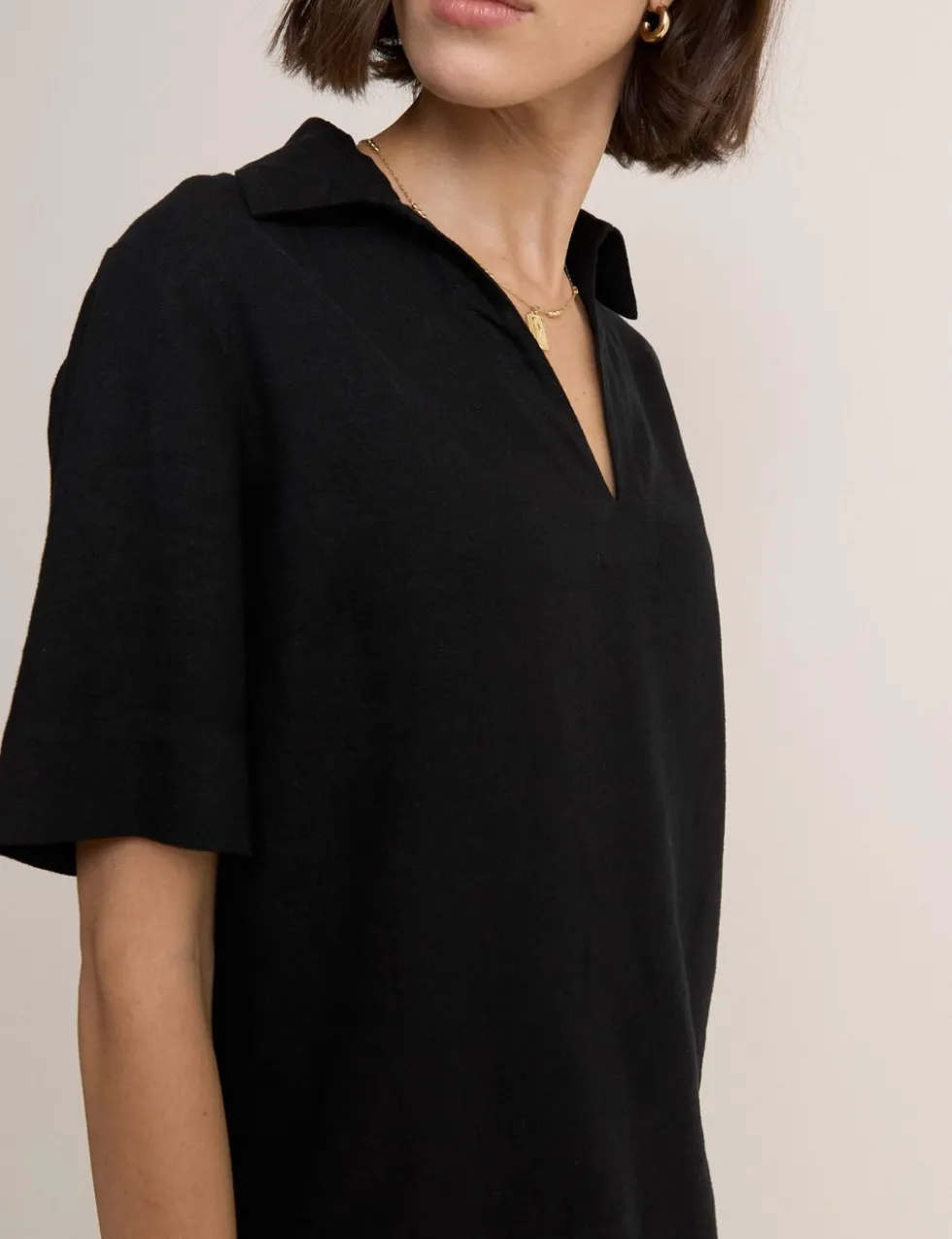 Linen Rich Collared V-Neck T-Shirt