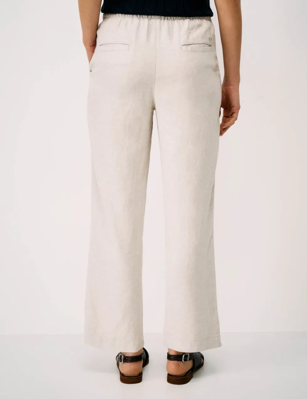 Linen Rich Drawstring Tapered Trousers