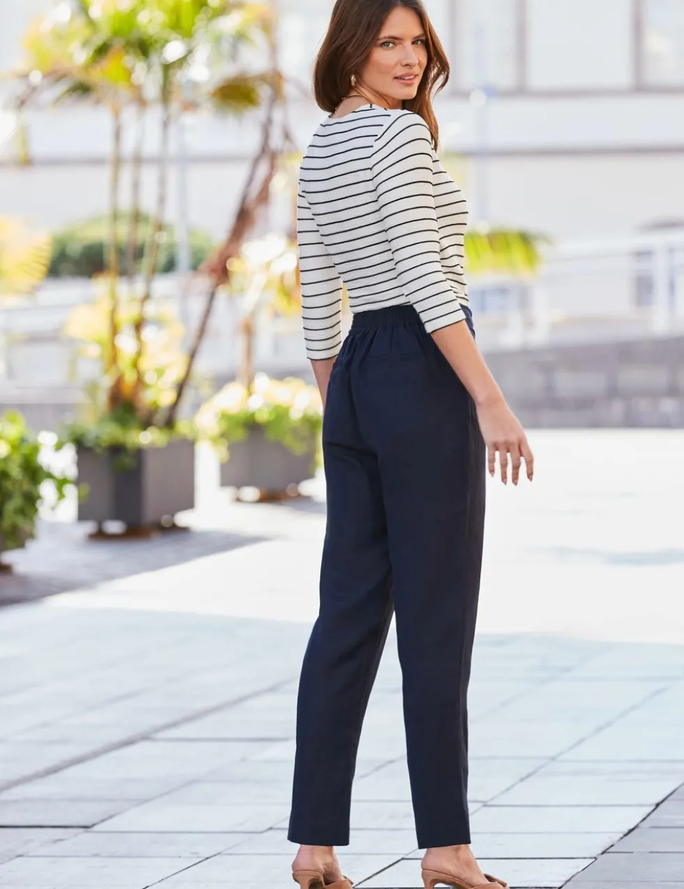 Linen Rich Drawstring Tapered Trousers