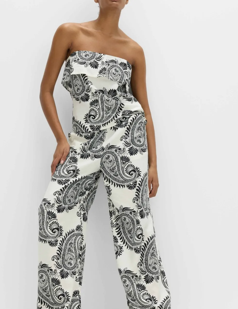 Linen Rich Drawstring Wide Leg Trousers