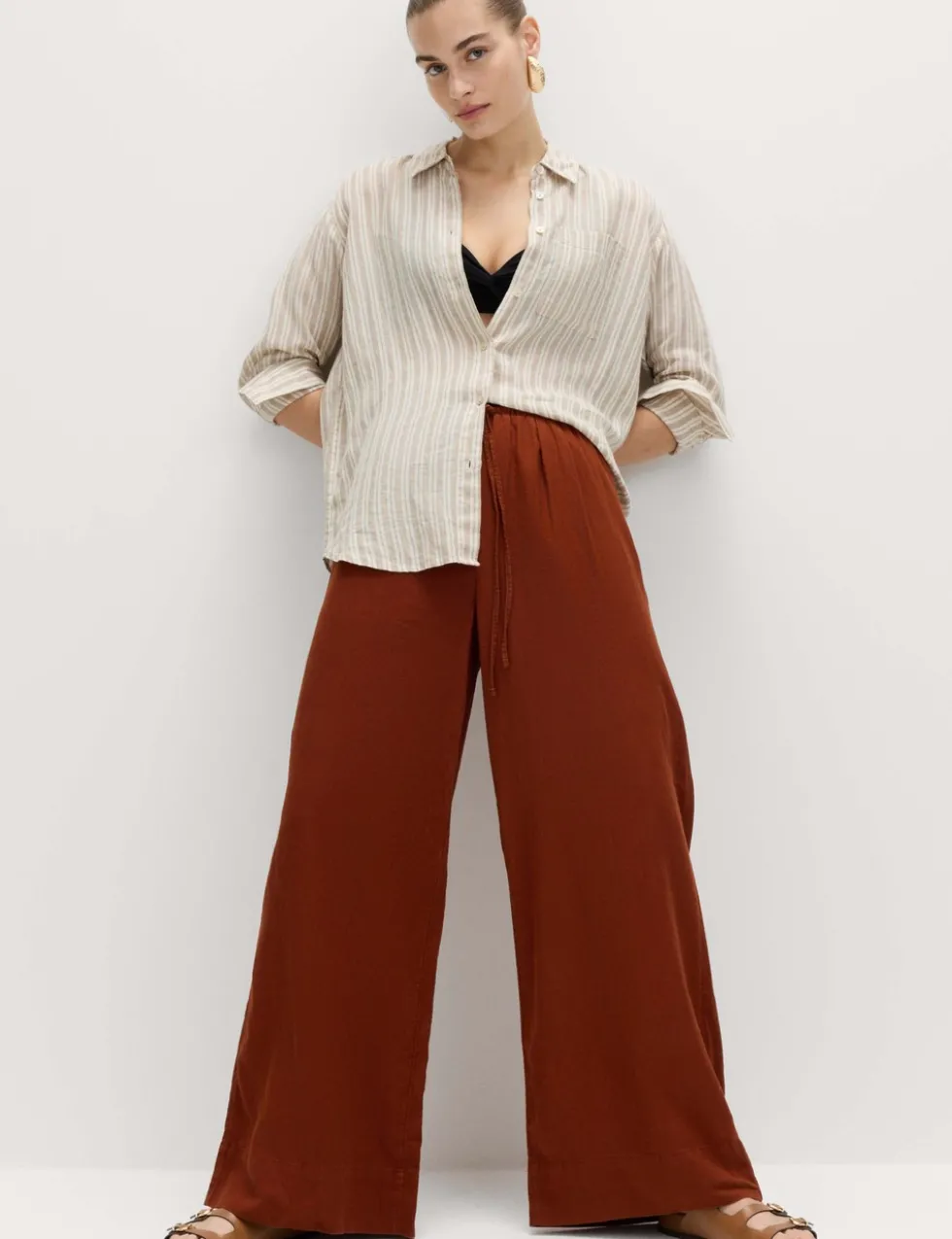 Linen Rich Drawstring Wide Leg Trousers