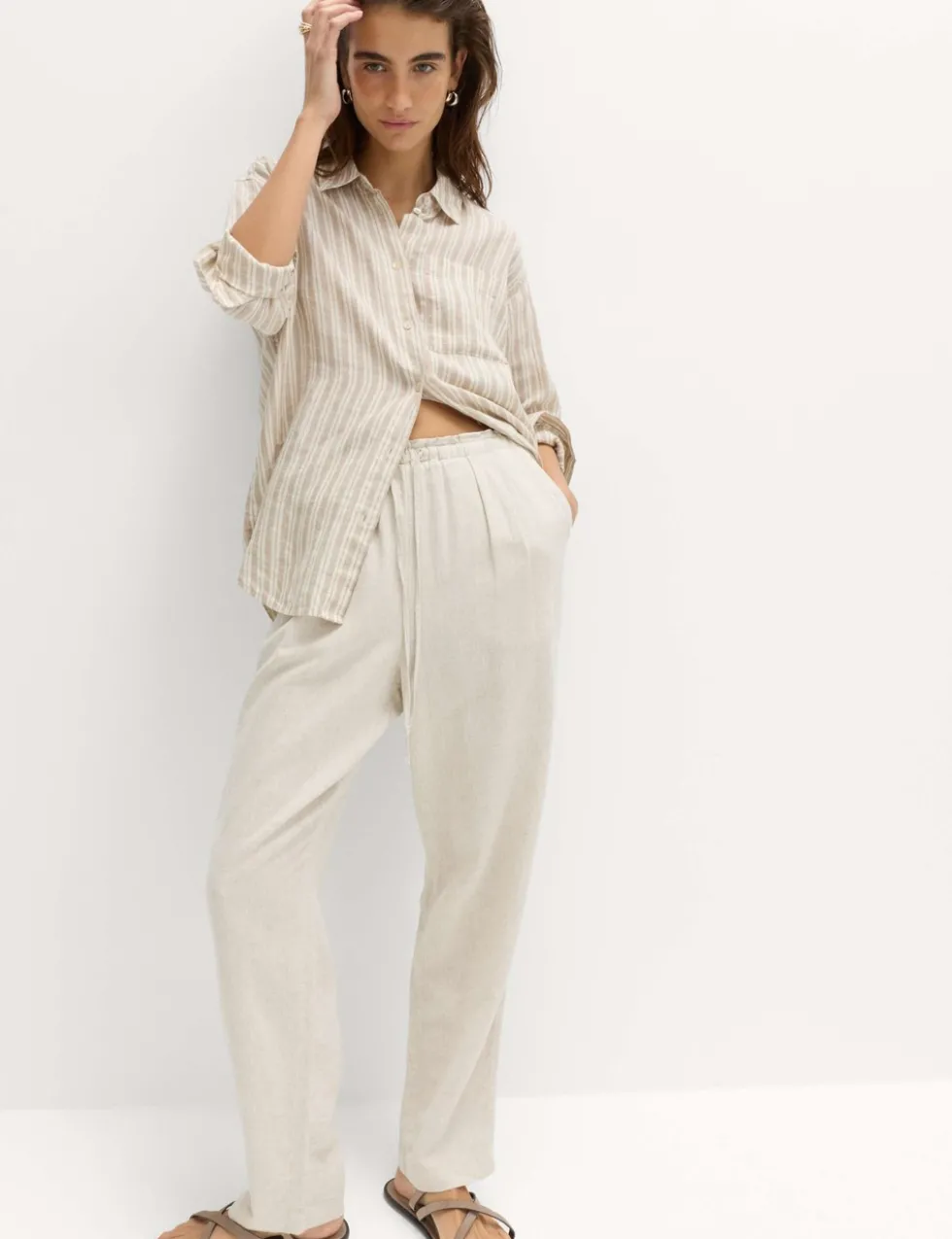 Linen Rich Elasticated Waist Tapered Trousers