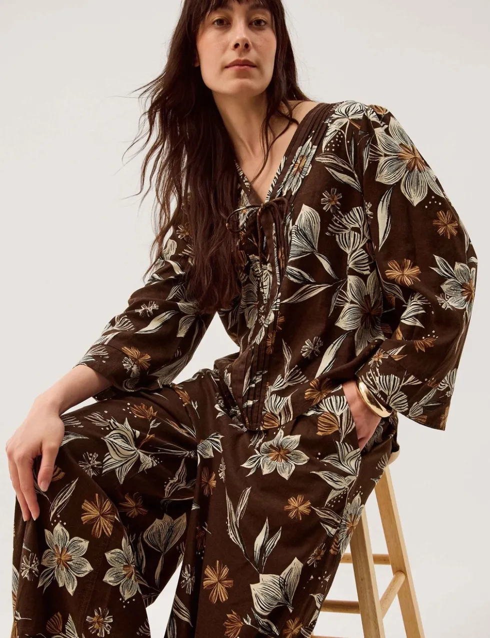 Linen Rich Floral V-Neck Tie Detail Blouse