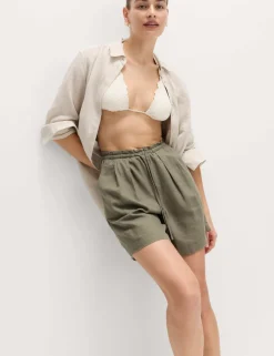 Linen Rich High Waisted Shorts