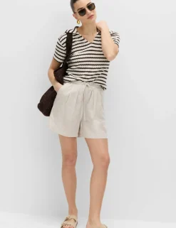 Linen Rich High Waisted Shorts