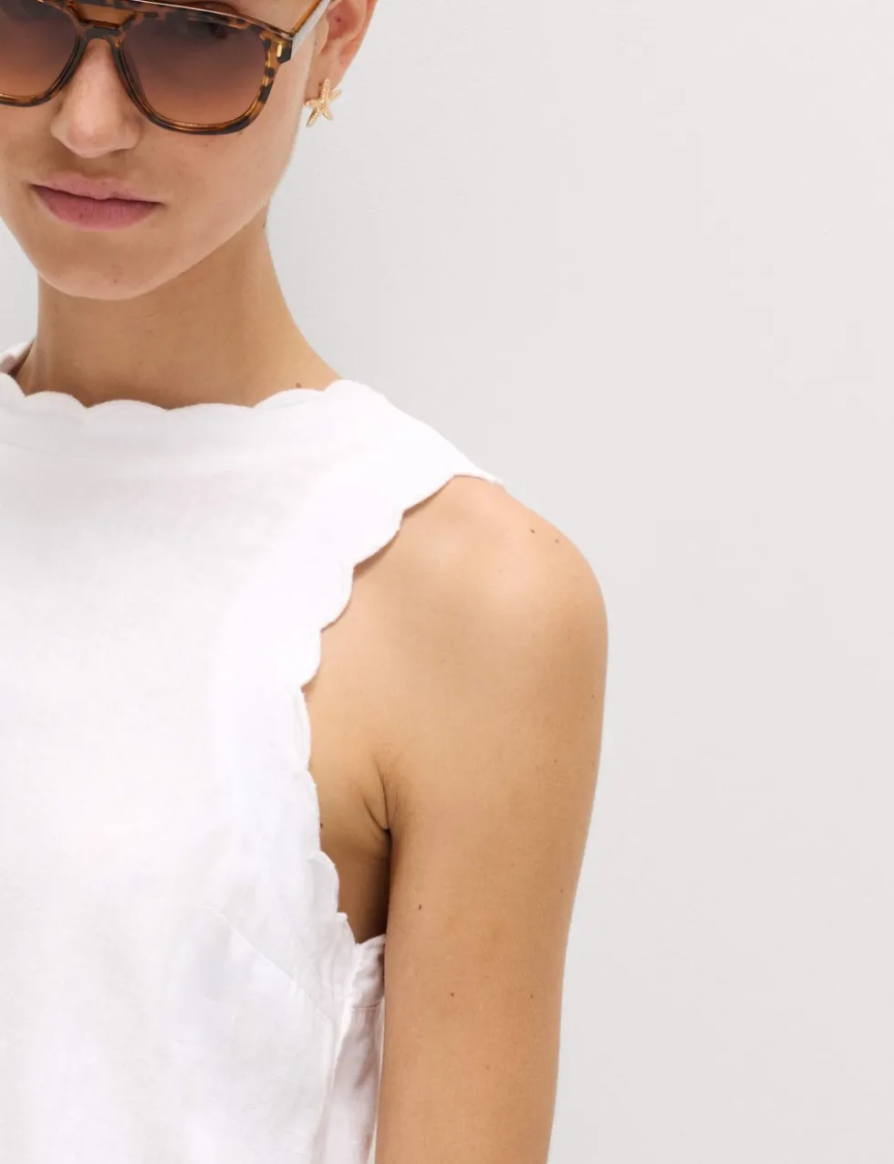 Linen Rich Scallop Vest Top