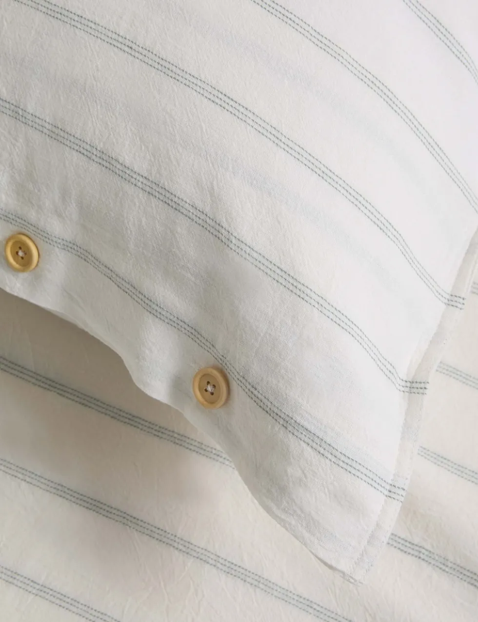Linen Rich Striped Jacquard Bedding Set