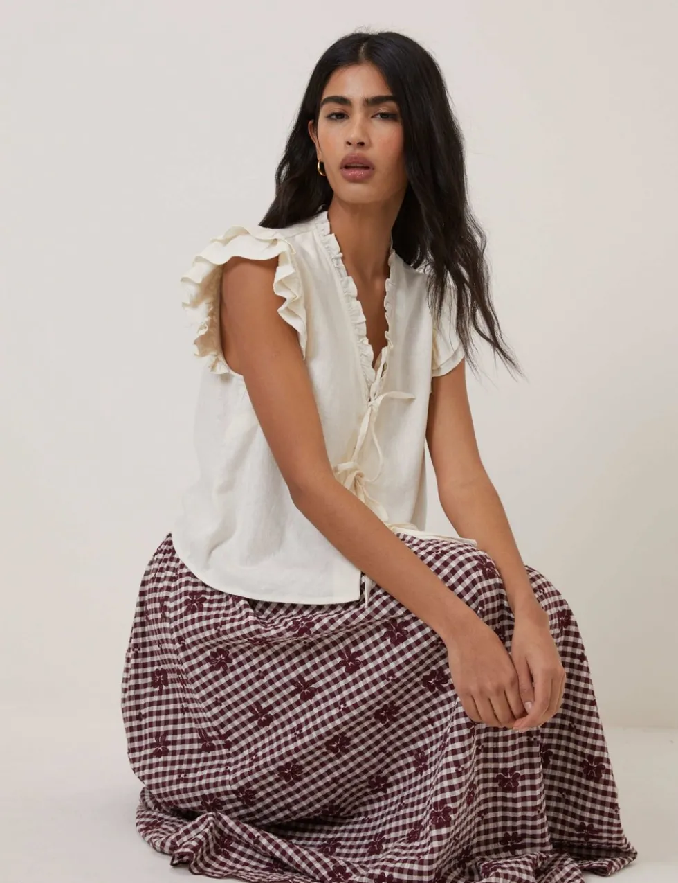 Linen Rich Tie Front Ruffle Top