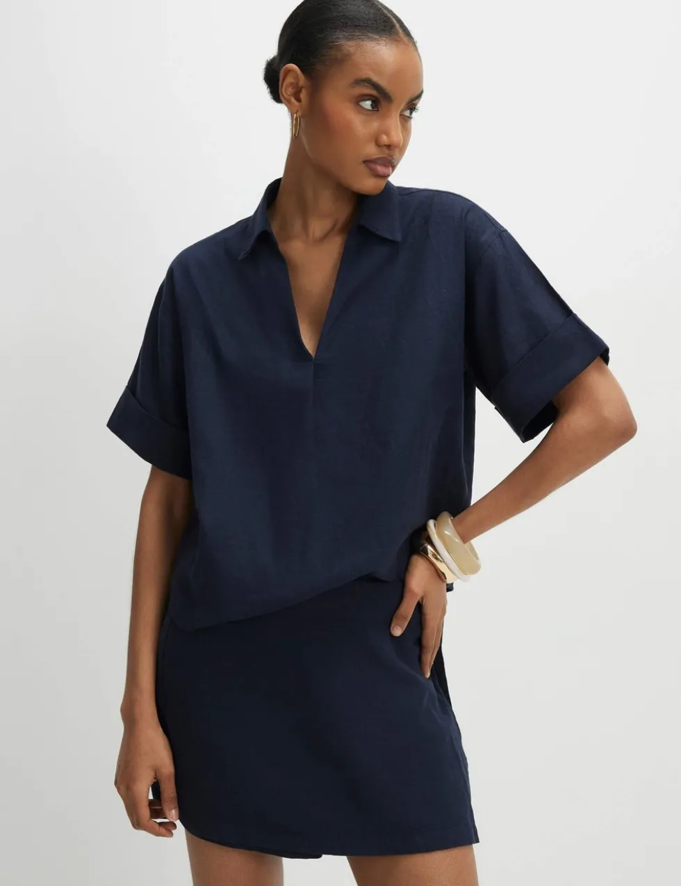 Linen Rich V-Neck Shirt