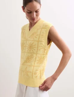 Linen Rich V-Neck Stitch Detail Knitted Vest