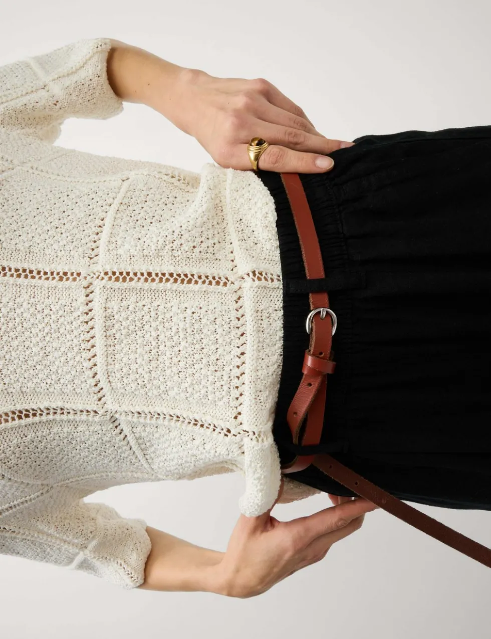 Linen Rich Wide Leg Cropped Trousers
