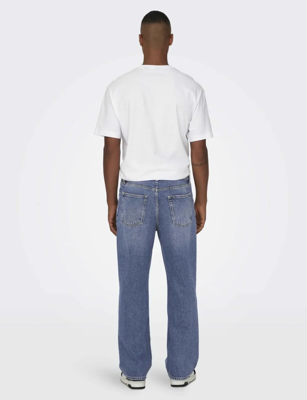 Loose Fit 5 pocket Jeans