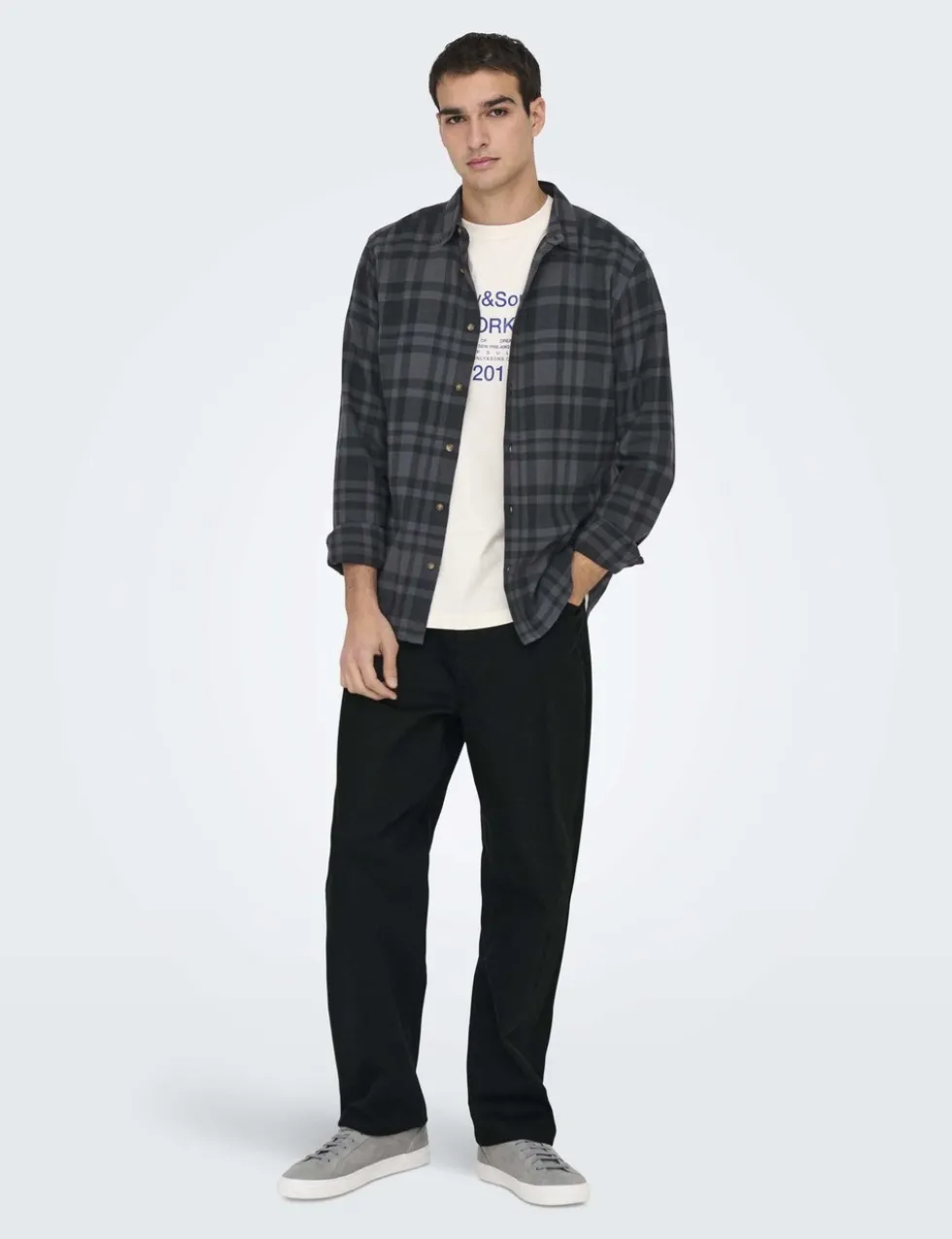 Loose Fit 5 Pocket Rigid Jeans