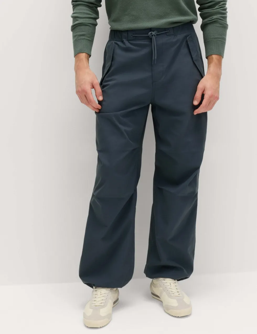 Loose Fit Elasticated Waist Parachute Trousers