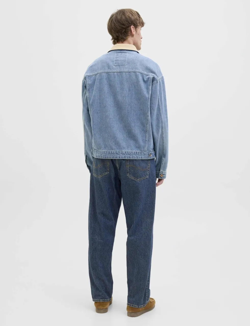 Loose Fit Jeans