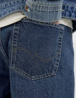 Loose Fit Jeans