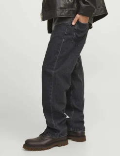 Loose Fit Jeans
