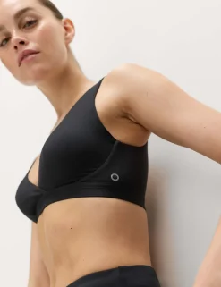 Low Impact Cross Over Sports Bra (A-E)