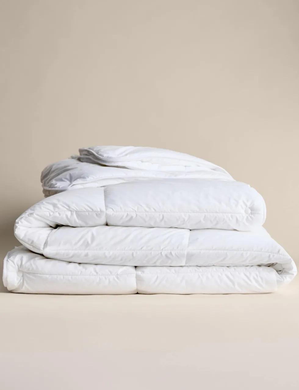 Luxury Down Alternative 13.5 Tog All Seasons 3-in-1 Duvet