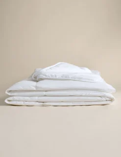 Luxury Down Alternative 2.5 Tog Duvet