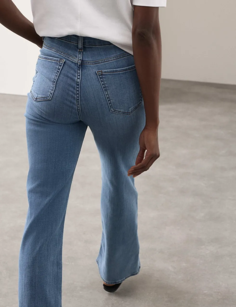 Lyocell Blend High Waisted Flared Jeans