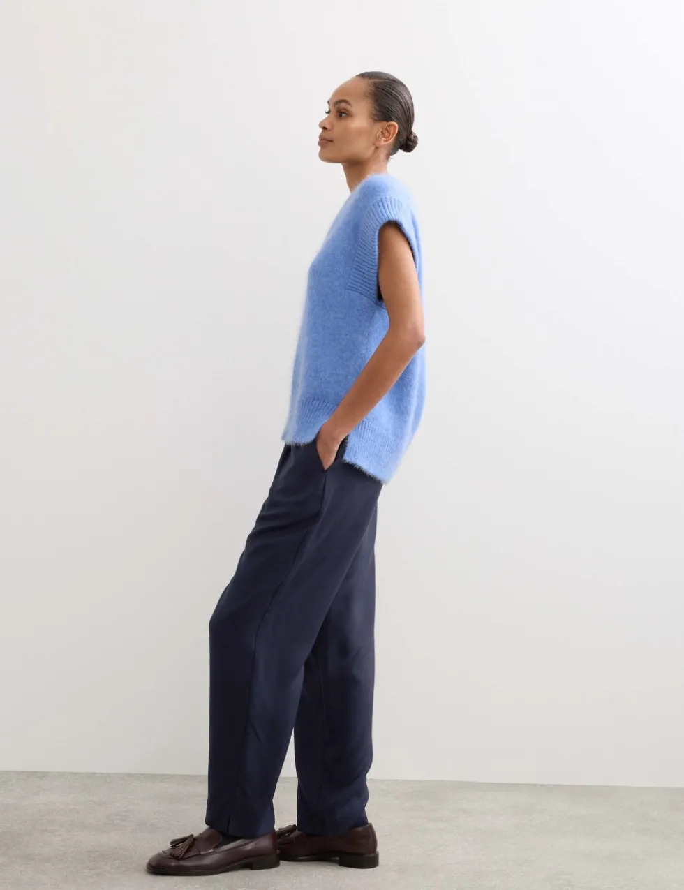 Lyocell Rich Elasticated Waist Tapered Trousers